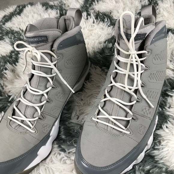 Jordan Men’s Cool Grey 9’s Size 11 Grey White - Picture 5 of 8